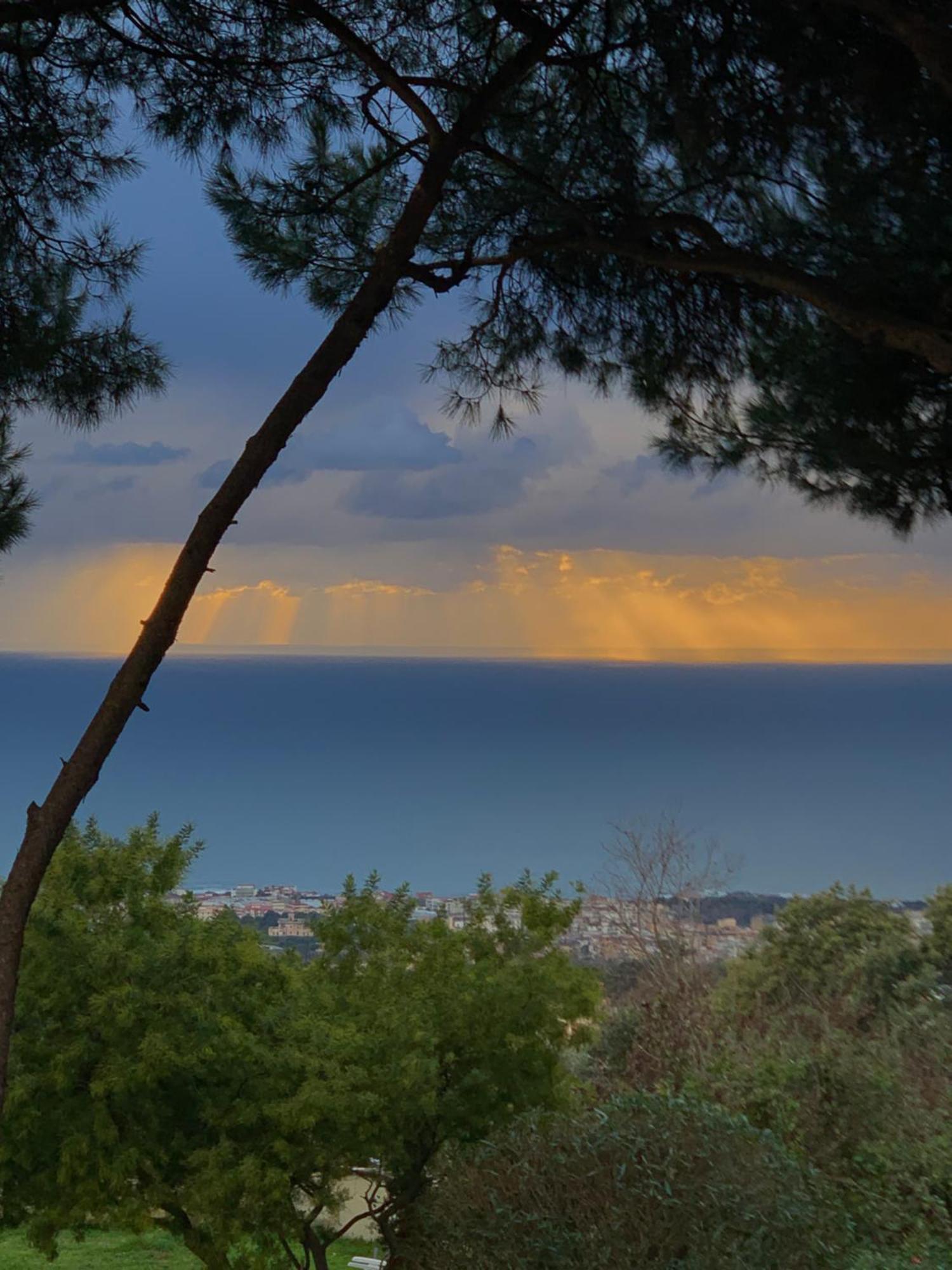 B&B Ioli Vesuvio Ercolano Luaran gambar